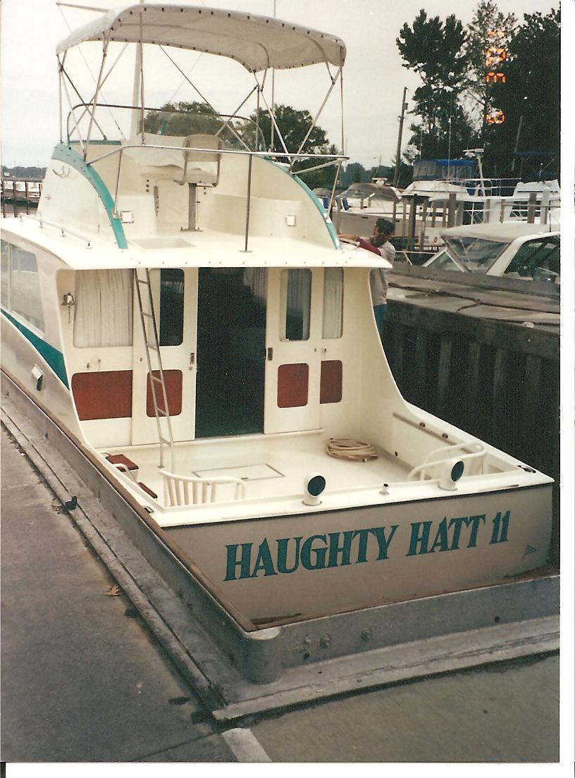 Haughty Hatt 11 in the water