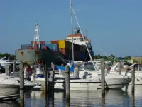 Ship in Marina 012.webp