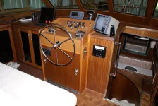 Hatteras Interior 012.webp
