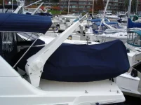 New Dinghy Davit sample pic with hydraulic lift and swing.webp