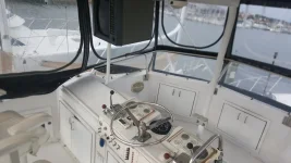 SEA 21 fbhelm with Furuno radar.webp