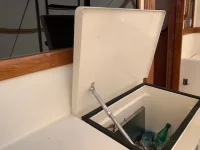 Maggie B Cockpit Bait Freezer.webp