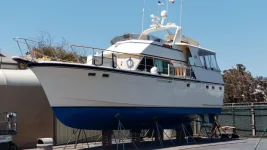 20200800 Port side haulout.webp 20200800 Port side haulout.webp
