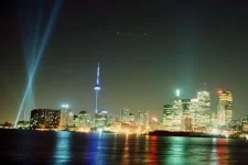 2dccslmije_214015517.webp