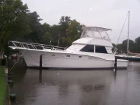 1982 Hatteras 160.webp