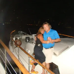 Miami Boat Show HOF raft up