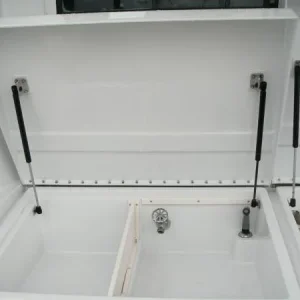 Cockpit 2