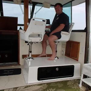 Custom Helm Seat Base