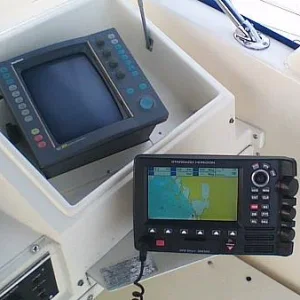 radar&plotter