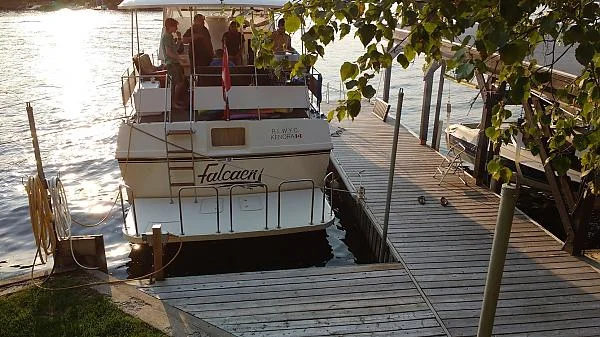 2015 boat at home