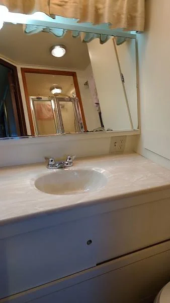 2015 boat master head vanity