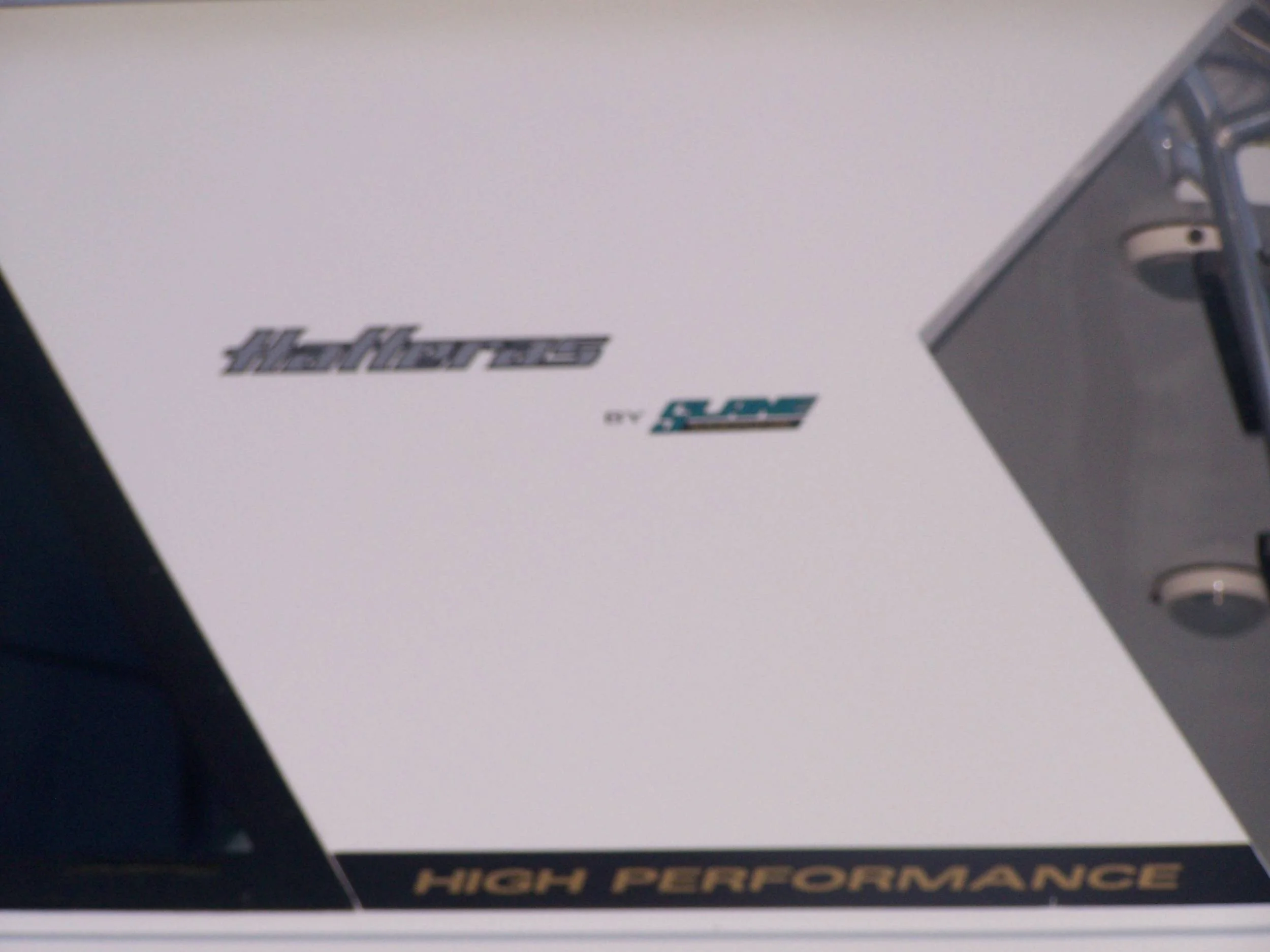 82 46HP Slane