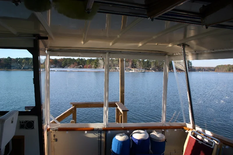Aft Deck Enclosure