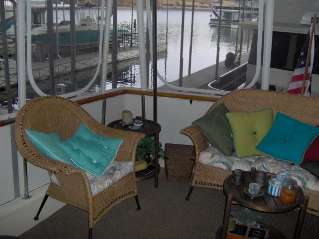 aft_deck_starboard_side