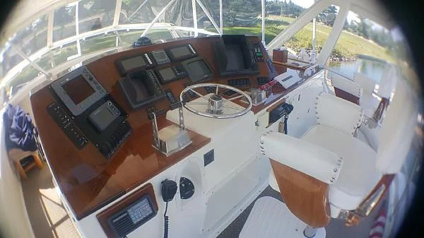 Bertram 60