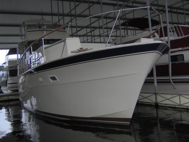 in_slip_bow_starboard