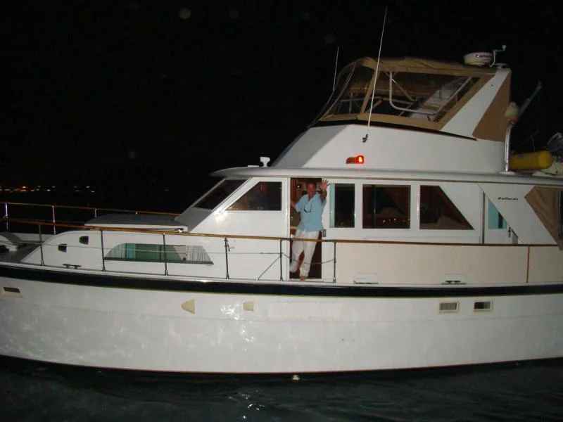Miami Boat Show HOF raft up