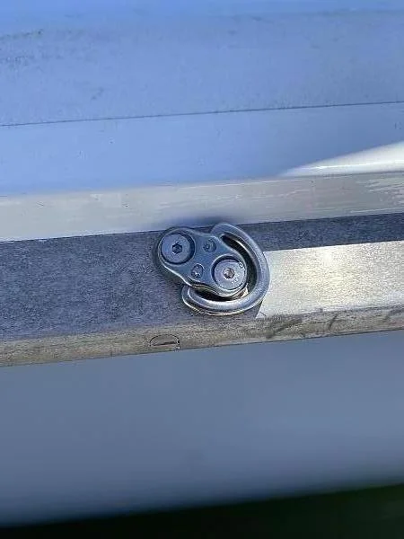 Rub rail fender attachment points Wichard