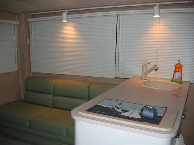 salon_port